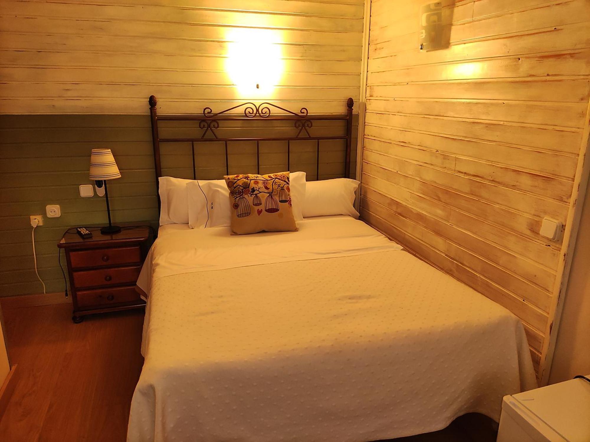 Hostal Martin - Sanabria Ribadelago Exterior photo